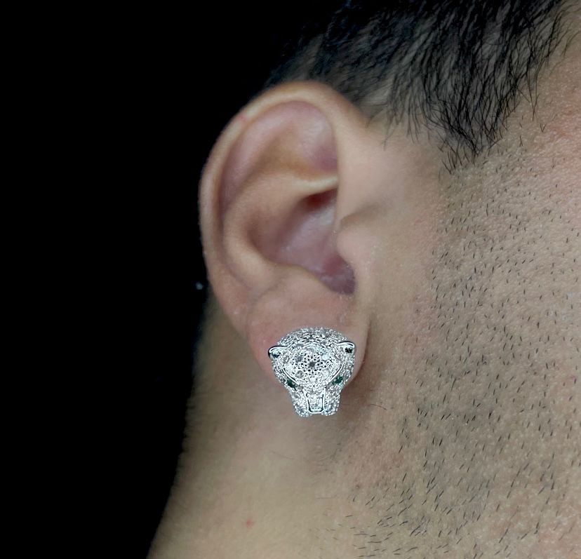 Brinco Pantera Prata Cravejada