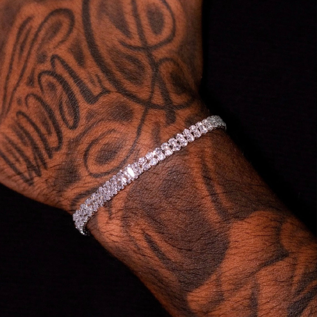 Pulseira Cravejada Prata (2 Listras)