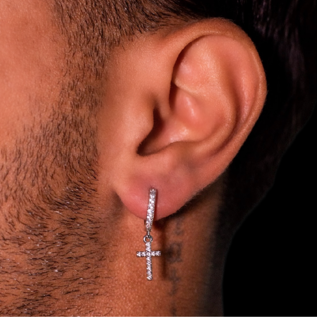 Argola Cruz Prata Cravejada NJR