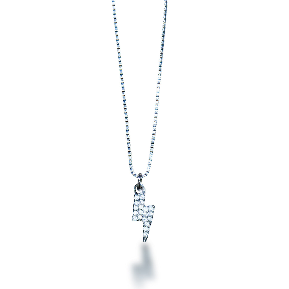 Corrente Curta Pingente Raio Cravejado